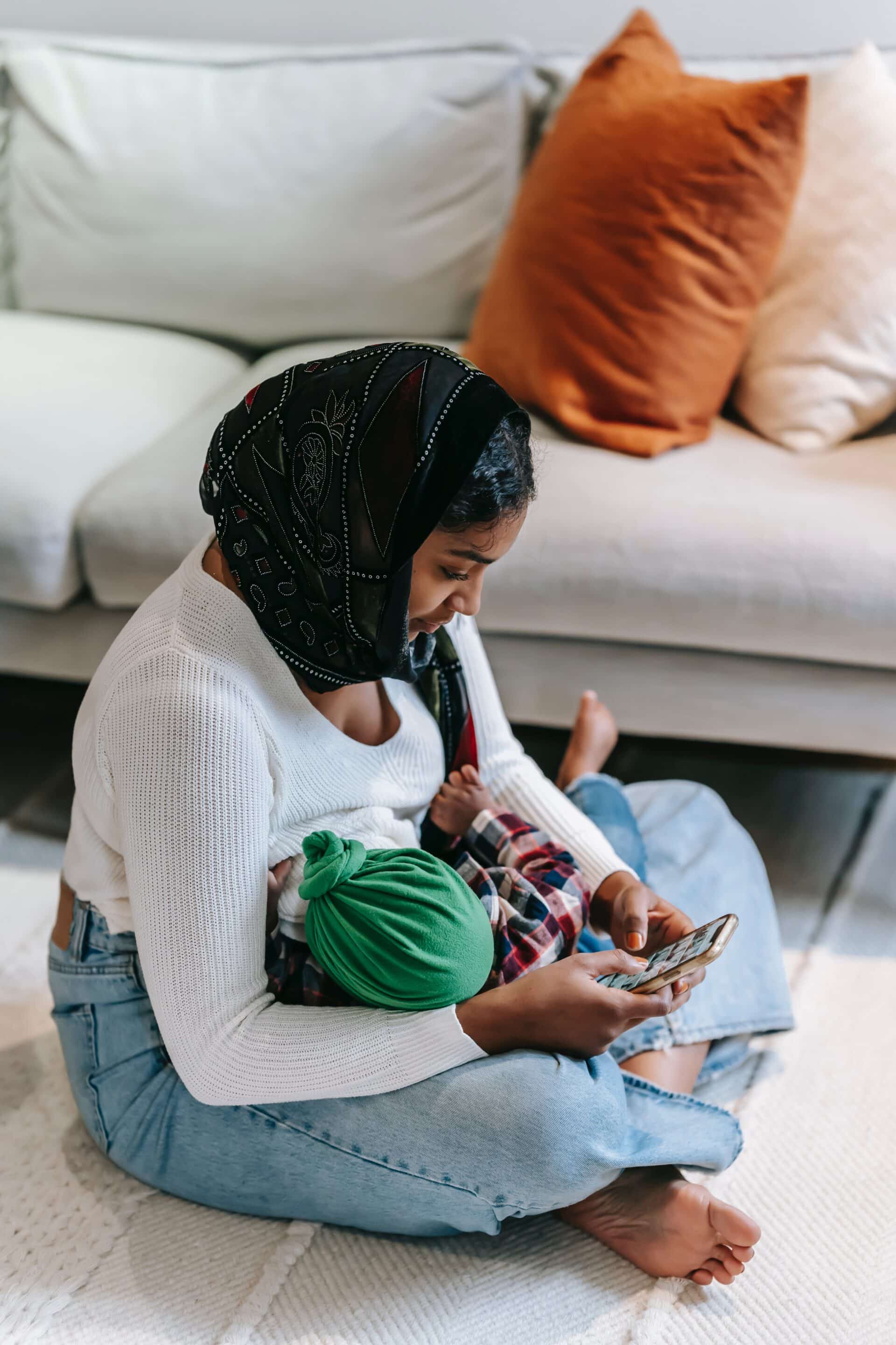 breastfeeding mother